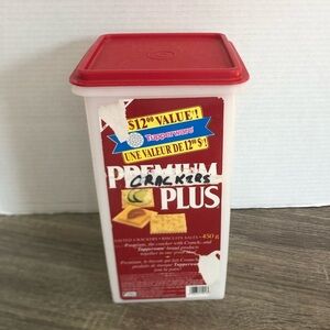 Vtg Tupperware Red and White Premium Plus Crackers Container